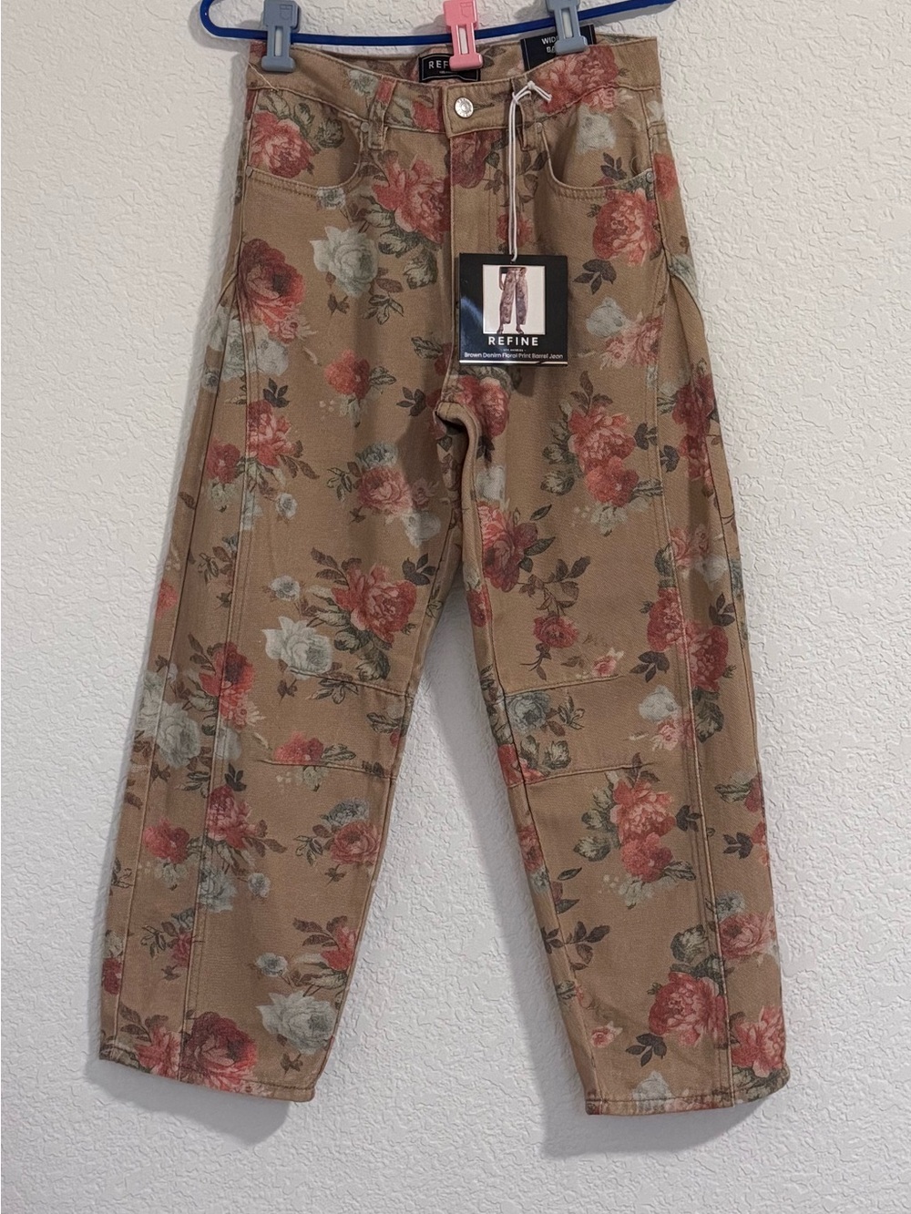 Refine Los Angeles Women's Floral  Wide Leg Barrel Cropped Jeans in Tan